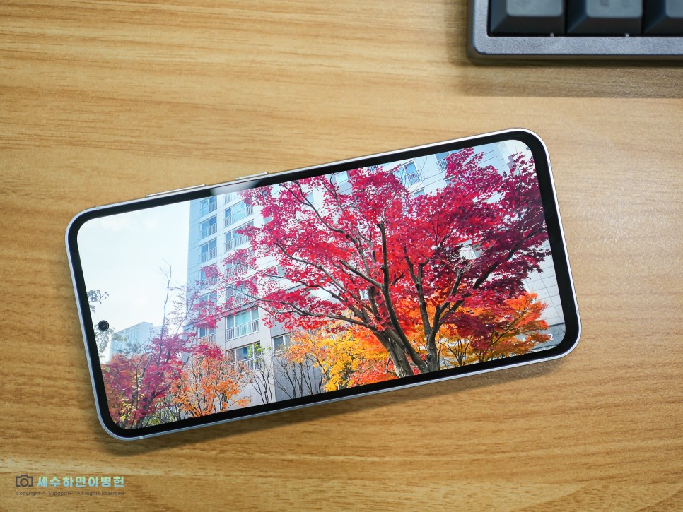 갤럭시 S23 FE 국내 공식 출시,높은 완성도의 갤럭시 카메라 휴대폰 추천