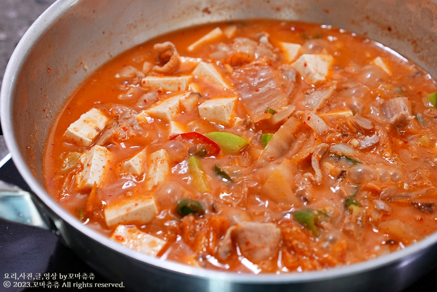 돼지고기 청국장맛있게끓이는법 김치 청국장찌개 만들기 집밥 메뉴 추천 오늘 저녁 뭐먹지