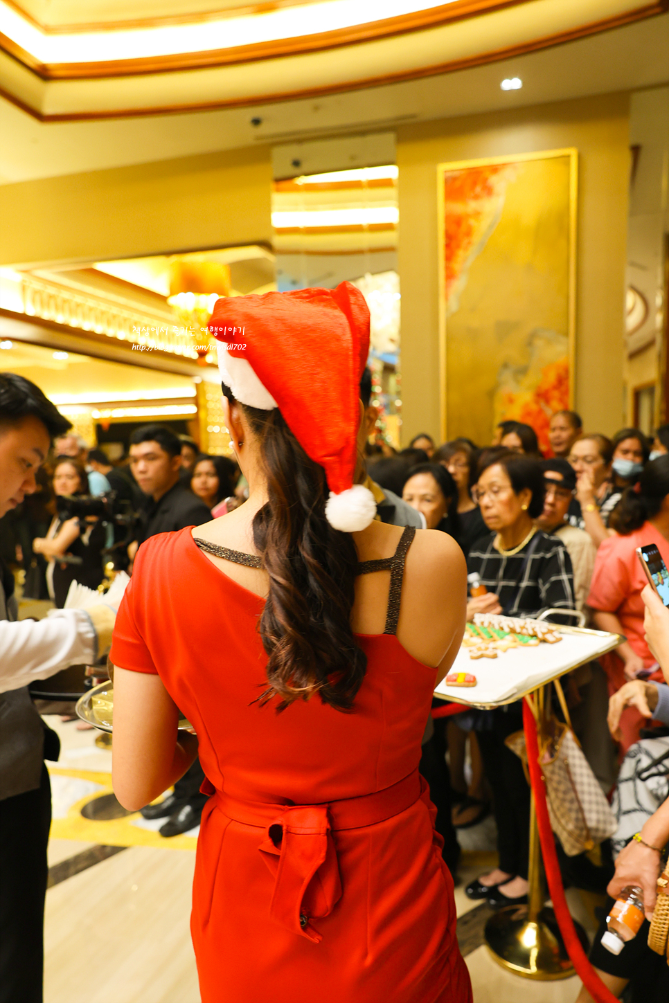 필리핀 마닐라 크리스마스여행 갈만한곳 솔레어호텔 크리스마스 트리 점등식