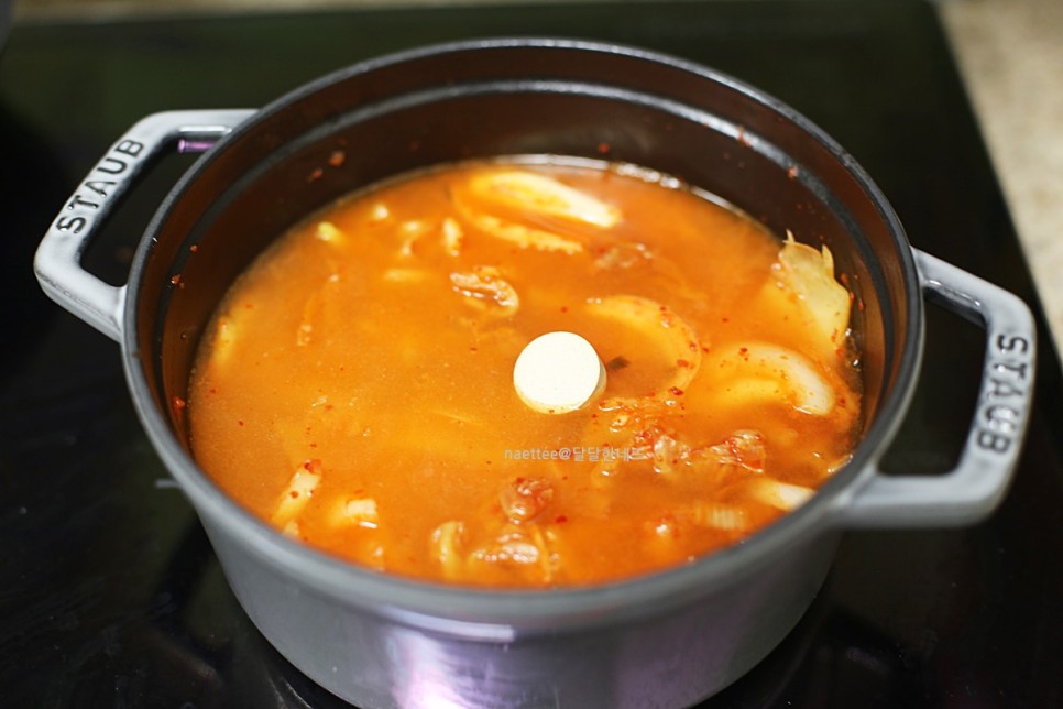 참치김치찌개 맛있게 끓이는법 김치찌개 레시피 신김치 요리