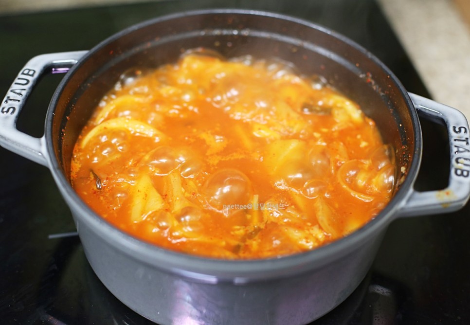 참치김치찌개 맛있게 끓이는법 김치찌개 레시피 신김치 요리