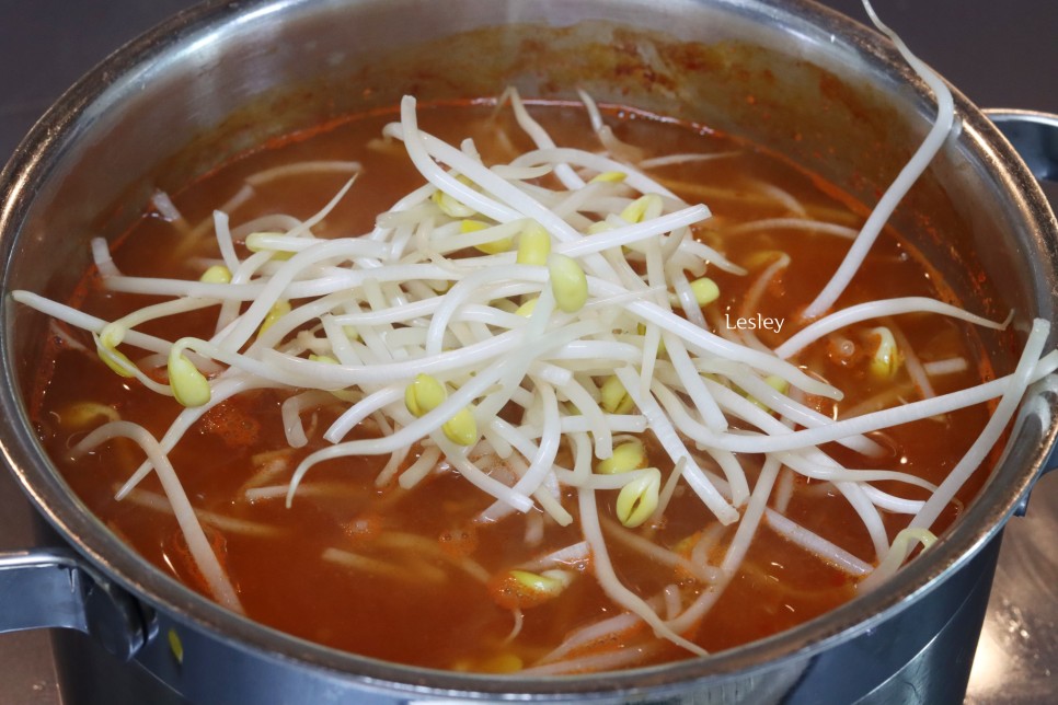 간단한 콩나물국 끓이는법 콩나물 김치국 레시피 김치 콩나물국 끓이는법