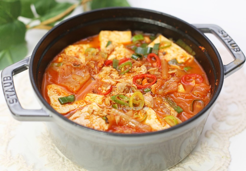 참치김치찌개 맛있게 끓이는법 김치찌개 레시피 신김치 요리