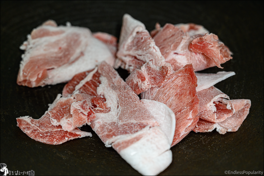 돼지고기 양배추볶음 목살 굴소스 돼지고기볶음 간단한 반찬 요리