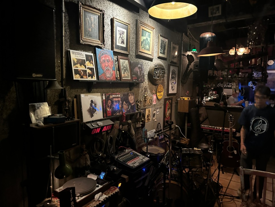 방콕 재즈바 애드히어블루스바(Adhere The 13th Blues bar) 카오산로드 필수코스 추천