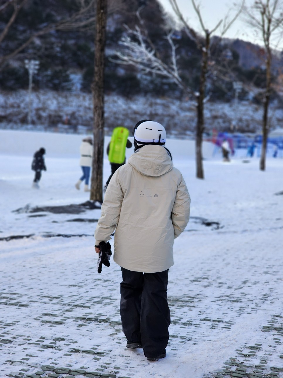 스키 헬멧·고글·스노우보드복·장갑 스키장 준비물 보드코리아