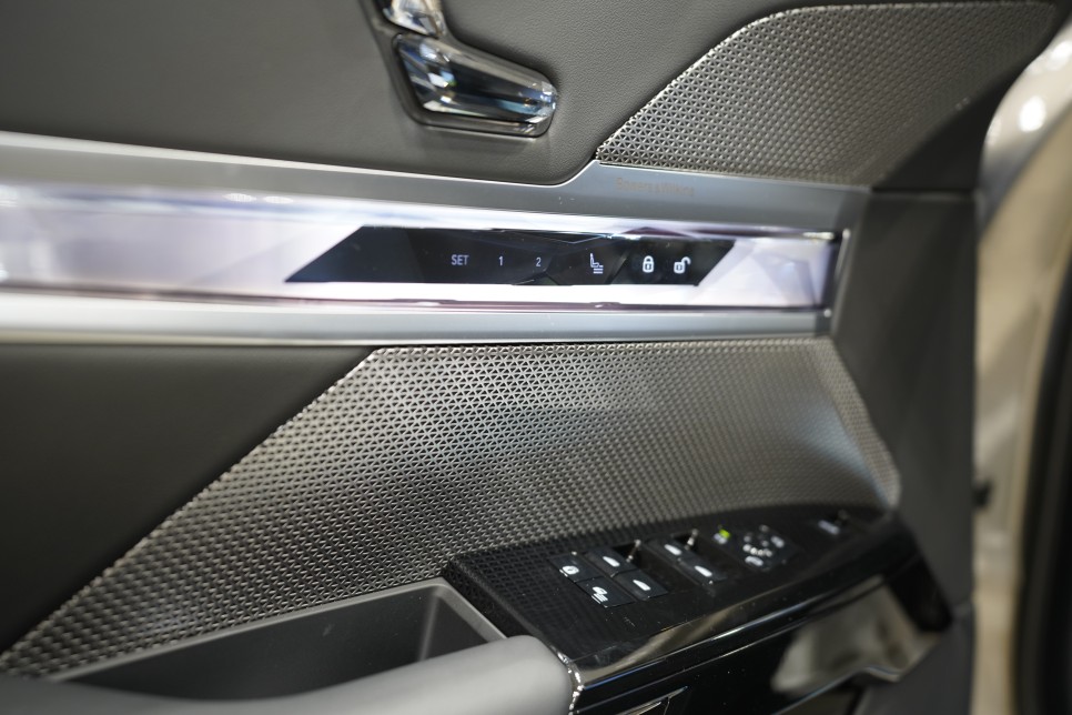 2024 BMW 7시리즈 모의견적 제원 오너평가, 연말 할인 및 재고 정보