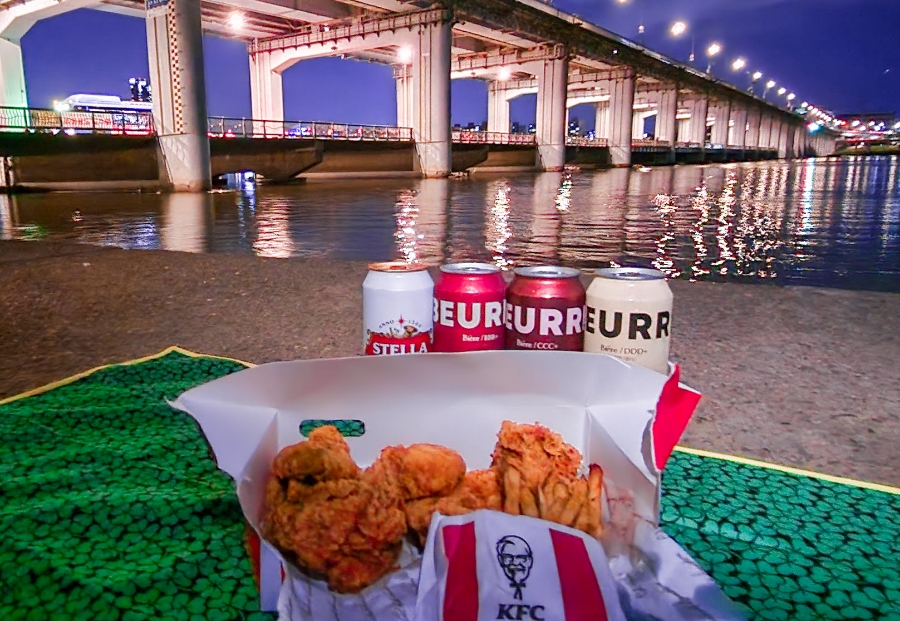 반포 한강공원 밤 피크닉 꿀팁, 고속터미널역에서 뚜벅이 물품보관함+KFC 치킨포장