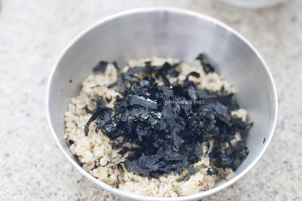 참치마요주먹밥 만들기 김가루 단무지 참치 주먹밥 만드는 법