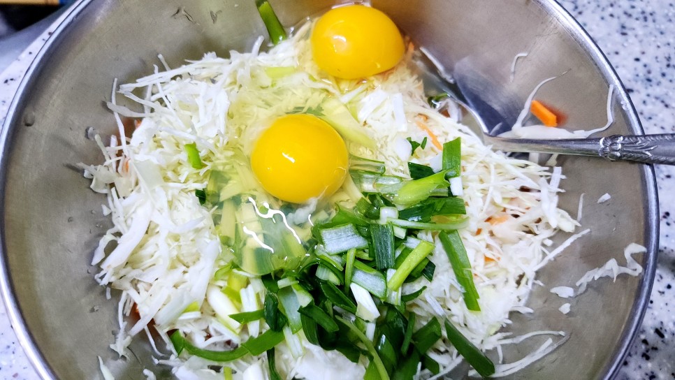 야채토스트 홈브런치 간단 양배추 계란 토스트 만들기 간식 도시락 만드는법