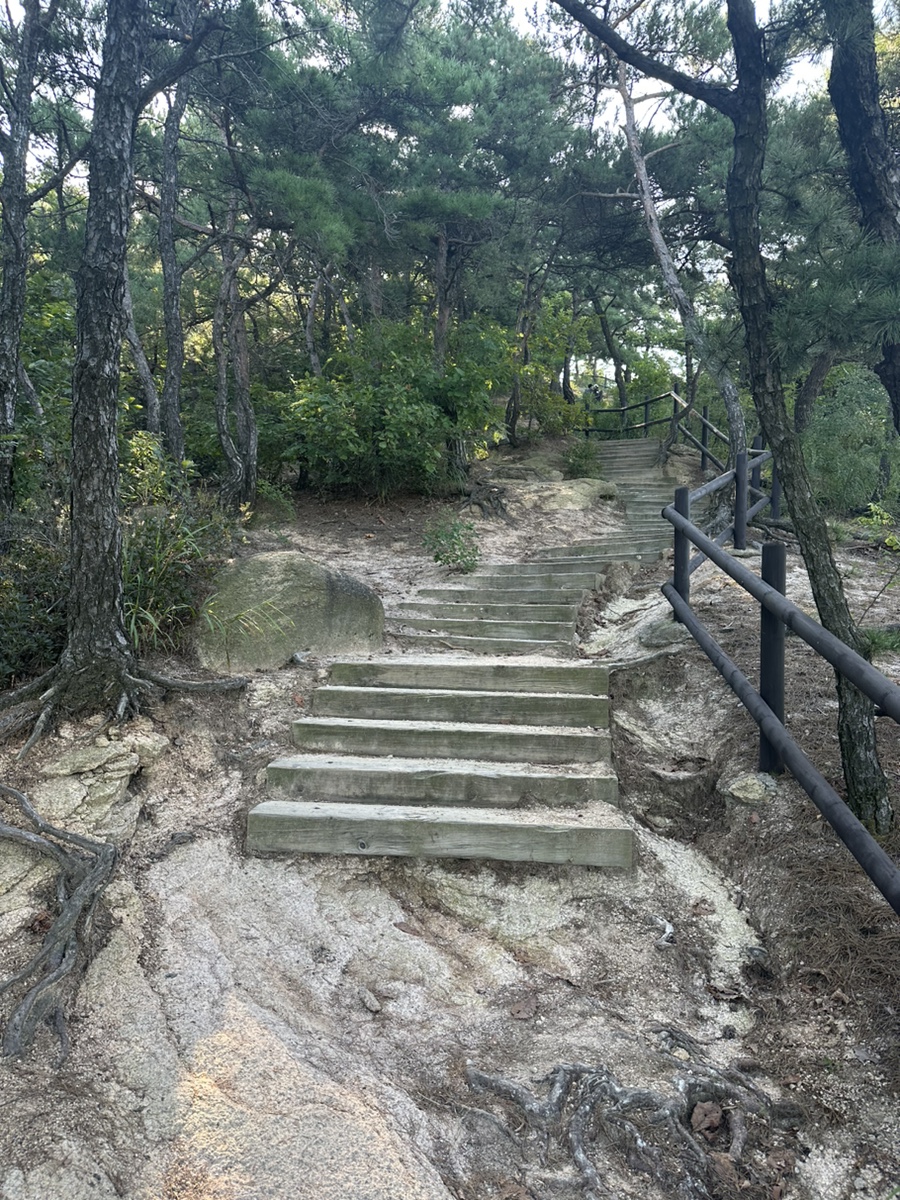 북한산 족두리봉 향로봉 코스