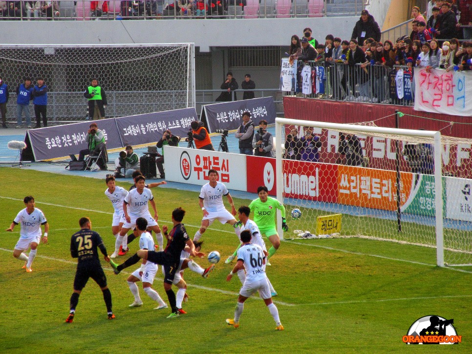 [2023.12.09 * 2/3, 후반전 화보] 수원 FC vs 부산 아이파크, 하나원큐 K리그 2023 승강 플레이오프 2차전 ~ 경기 수원, 수원 종합 운동장