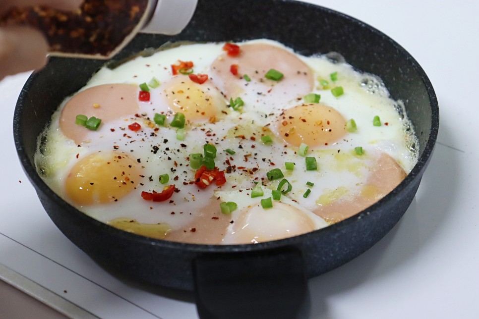 소세지 계란전 레시피 분홍소세지 요리 원팬요리 만들기 쉬운 반찬