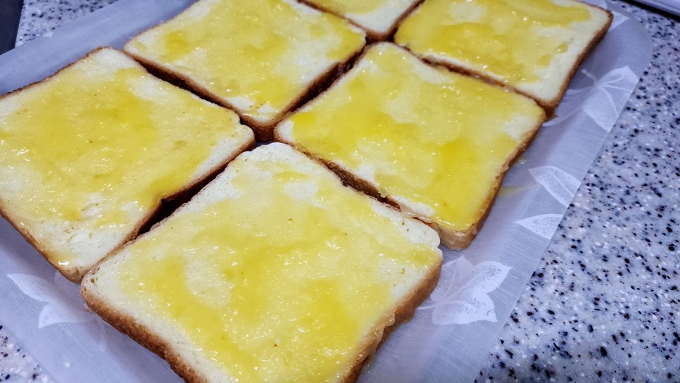 버터토스트 간단한 식빵요리 달고나토스트 달달한 식빵 간식 만들기