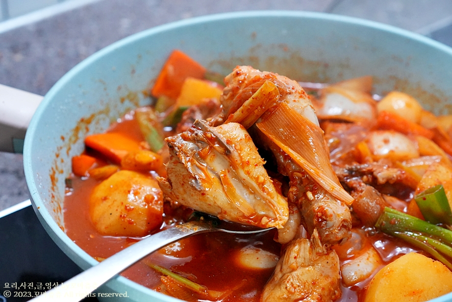 국물 닭볶음탕 레시피 매운 닭볶음탕 양념 소스 닭도리탕 레시피 만드는법 닭요리