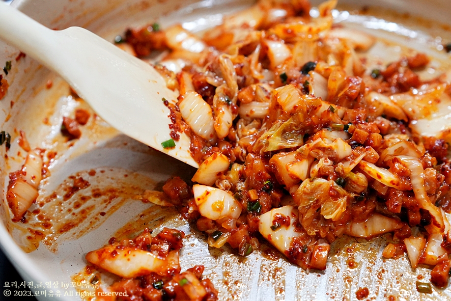 스팸 김치볶음밥 레시피 백종원 김치 볶음밥 만들기 종류 스팸요리 스팸볶음밥 간단한 점심메뉴