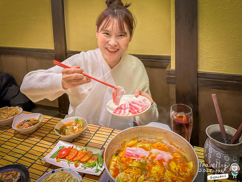 후쿠오카 하카타 모츠나베 1인 아침식사 라멘 맛집 교자 할인