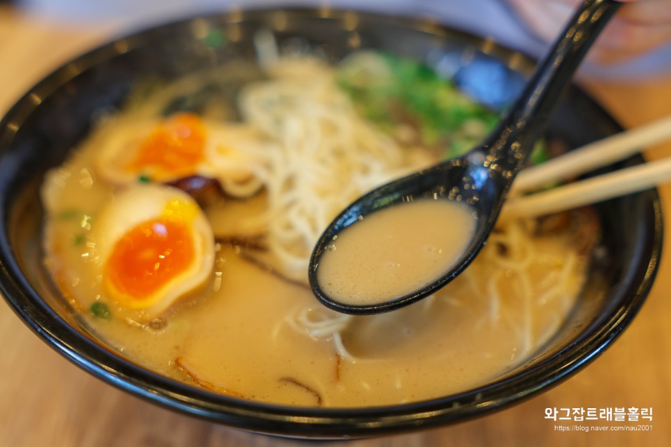 후쿠오카 공항근처 돈코츠 라멘 맛집 이시다이치류 (石田一龍)