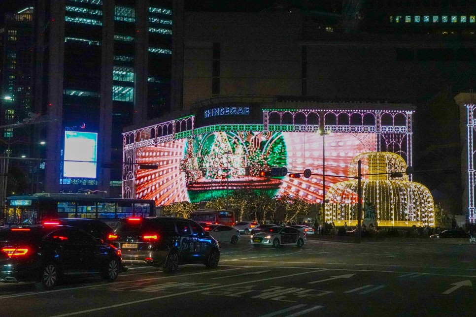 서울 크리스마스 명소 명동 신세계 백화점 본점 점등시간 기간 명당자리
