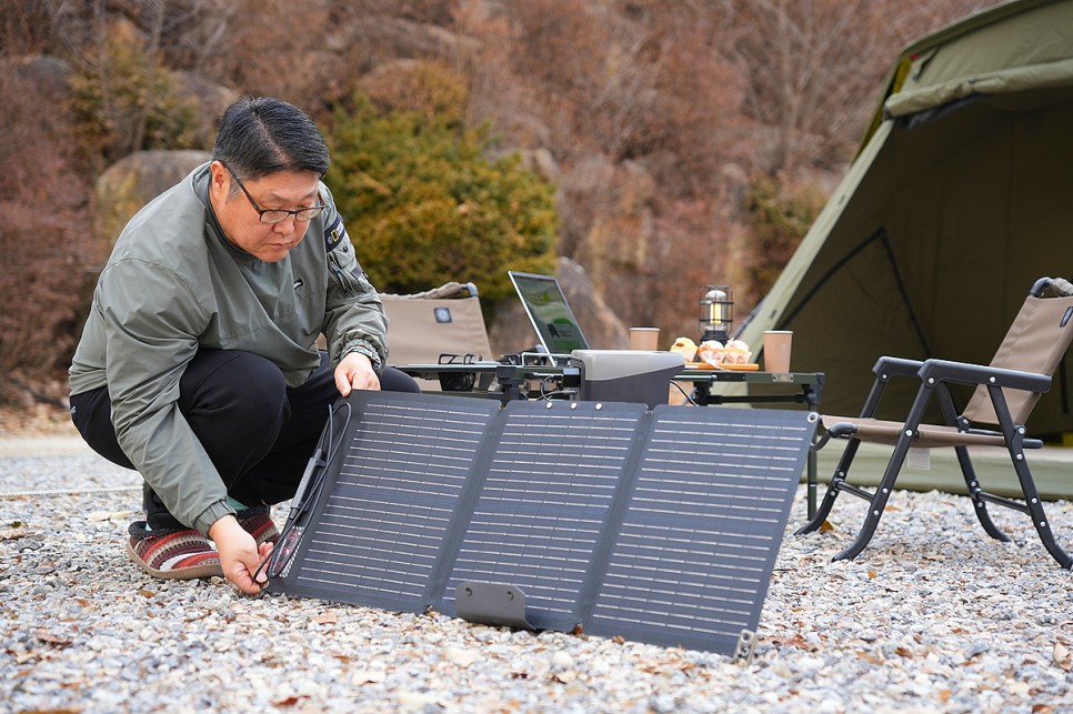 에코플로우 60W 휴대용 태양광 패널 캠핑용 배터리 태양 전지판 & 연말 할인대전 소개