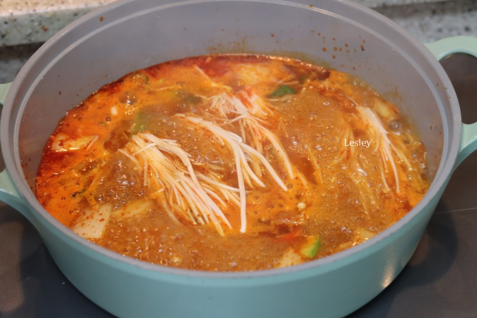 바지락 순두부찌개 끓이는법 양념 해물 순두부찌개 레시피