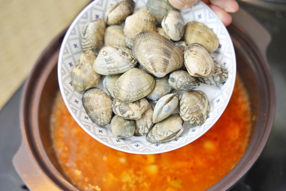 순두부찌개 끓이는법 양념 바지락 해물순두부 레시피