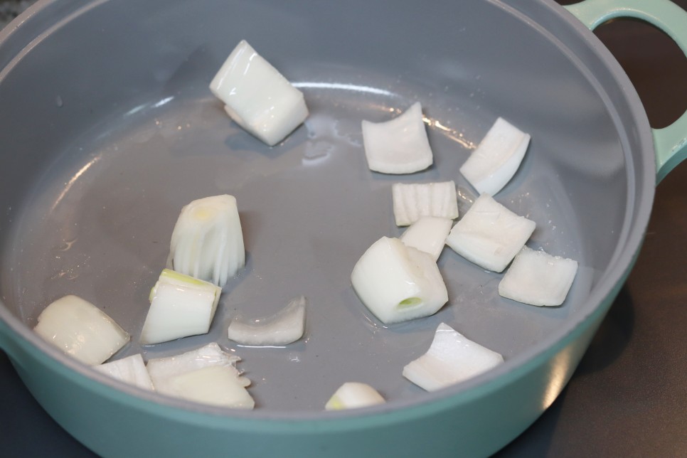 바지락 순두부찌개 끓이는법 양념 해물 순두부찌개 레시피