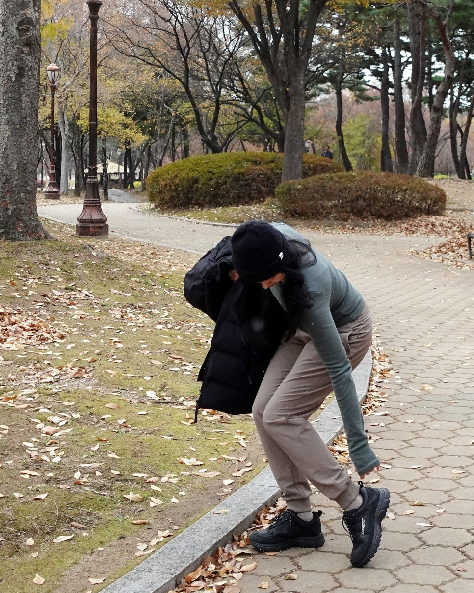 활용도 좋은 안다르 에어스트 기모 조거팬츠 날씬하게 체형 보정되는 운동복