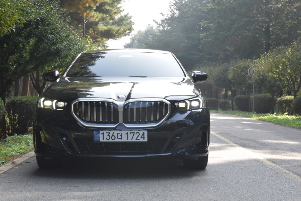 BMW 신형 5시리즈, 523d M스포츠 시승기, i5 프로모션