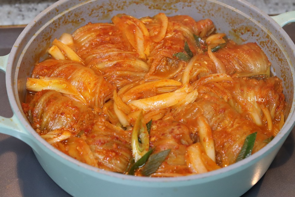 삼겹살 김치찜 레시피 돼지고기 김치찜 만들기 집밥 메뉴 추천