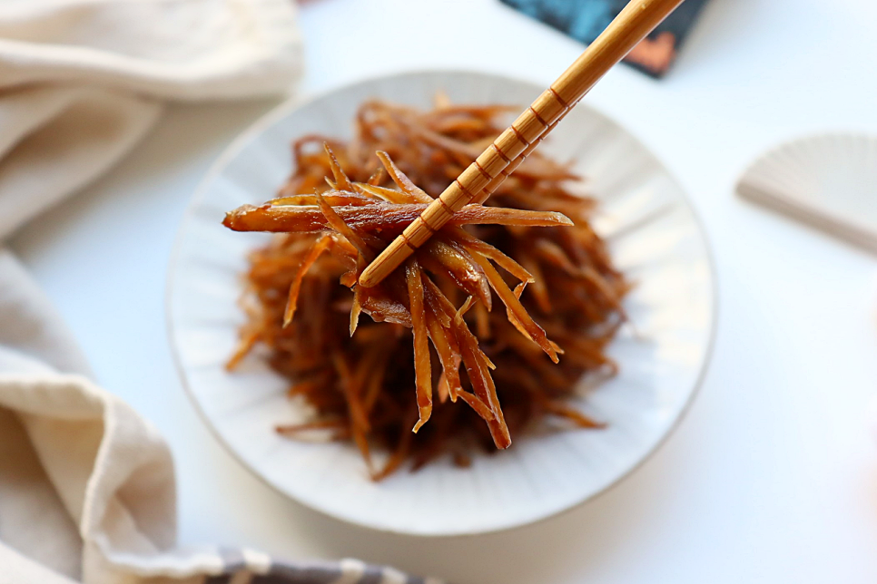 우엉조림 만드는 법 김밥 우엉조림 레시피 우엉채볶음 뿌리채소 밑반찬 만들기