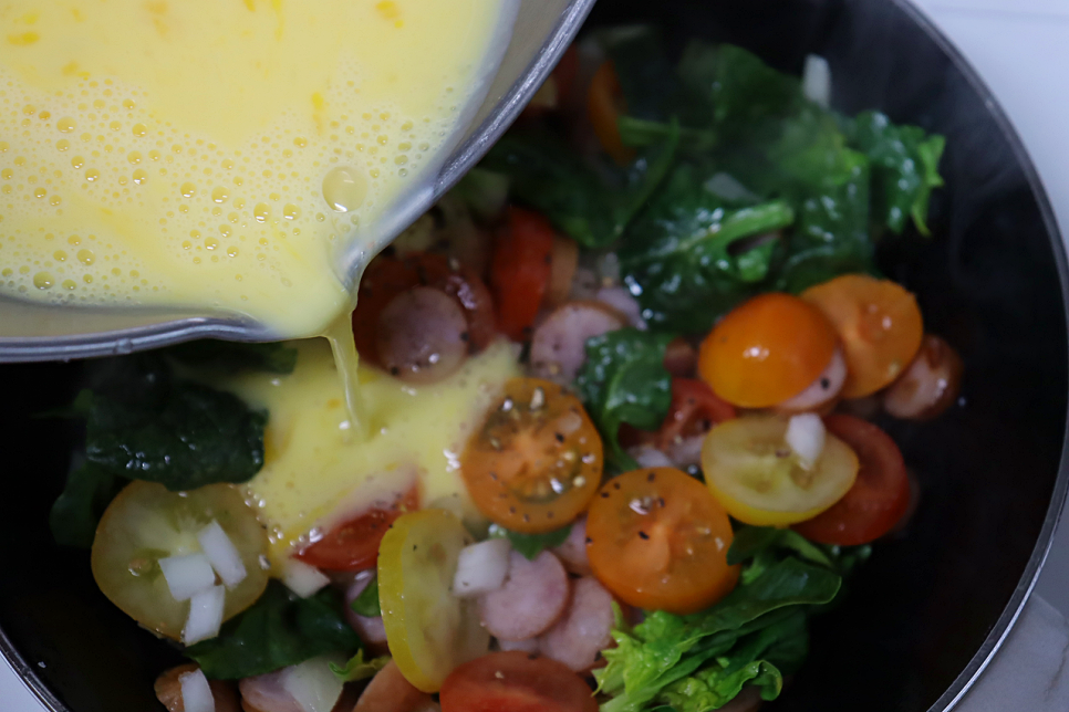 시금치 프리타타 만들기 에그 프리타타 레시피 계란 오믈렛 만들기 토마토 시금치요리 홈브런치 메뉴