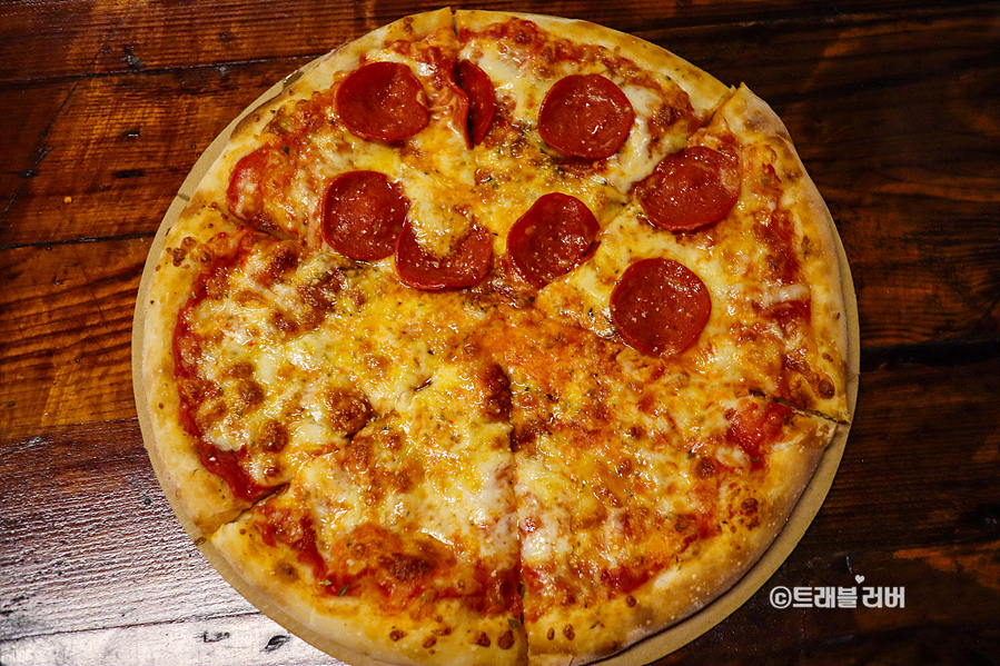 베트남 다낭 피자맛집 미케비치 맛집 Gordon's New York Pizza