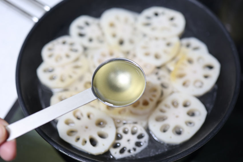 연근조림 만드는 법 연근요리 쫀득 아삭한 연근조림 만들기