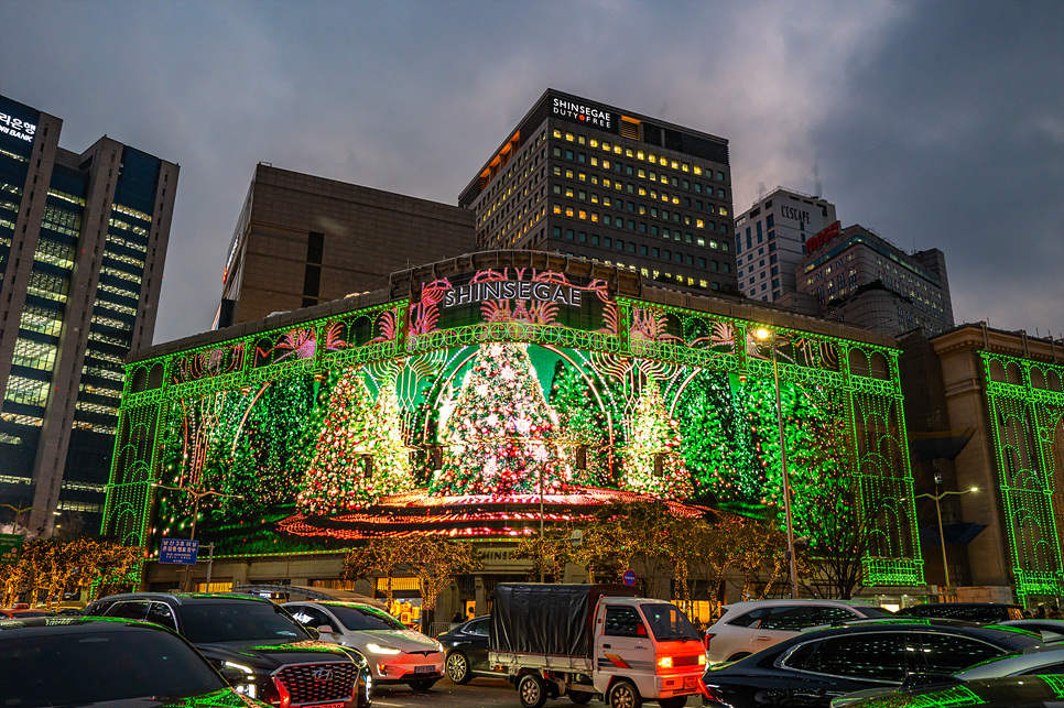 서울 크리스마스 명동 신세계백화점 본점, 타임스퀘어 볼거리