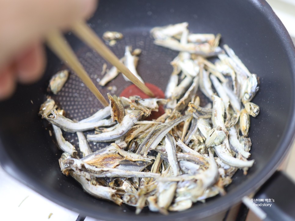 멸치육수 칼국수 만드는법 다시마멸치육수 내는법 백종원 면 삶기