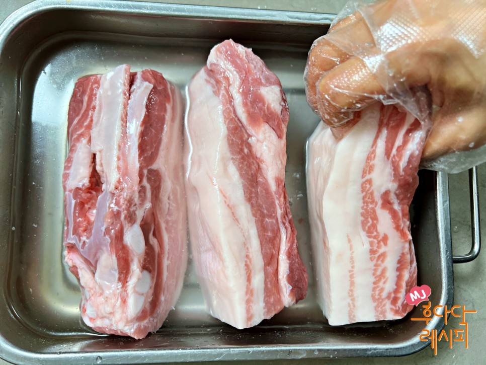 삼겹살 수육 맛있게 삶는법 간단 돼지수육 삶는법 보쌈 삶는법