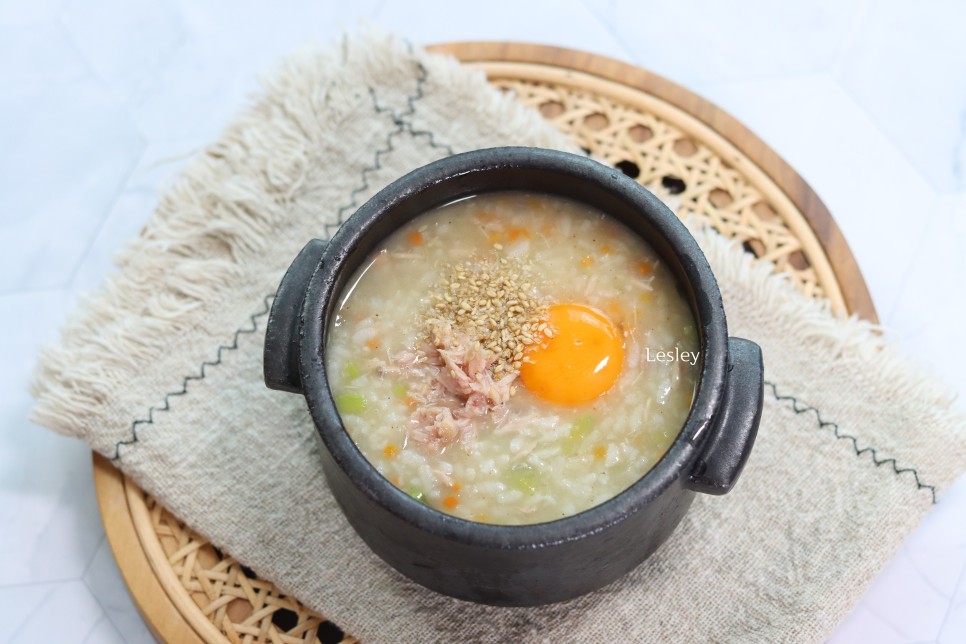 참치 야채죽 끓이는법 밥으로 야채 참치죽 만들기 밥요리