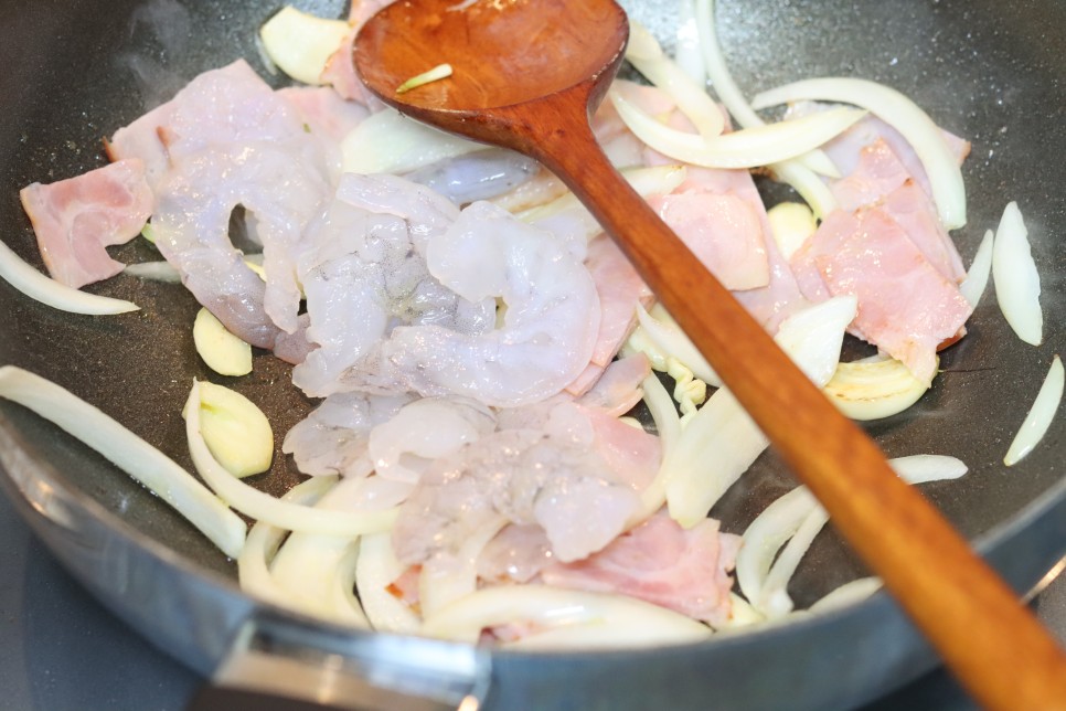 크림진짬뽕 레시피 라면 맛있게 끓이는 법 생크림 요리 초간단 라면 요리