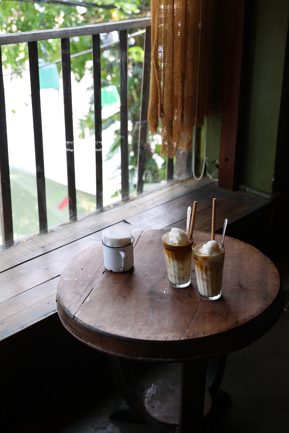 다낭 카페 위치 좋은 베트남 콩카페 다낭 1호점