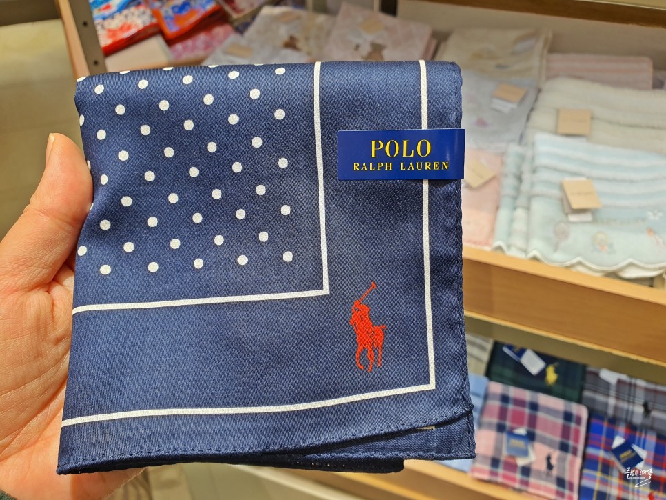 일본 오사카 여행 오사카 우메다 한큐백화점 손수건 쇼핑