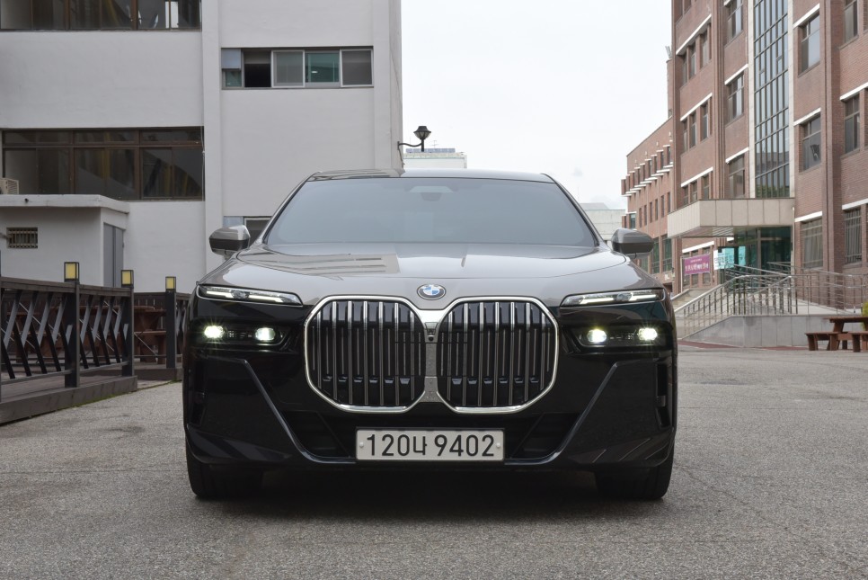 BMW 740i sDrive M 스포츠 패키지 이그제큐티브 패키지 시승기