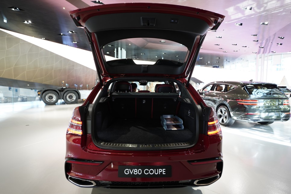 2024 GV80 쿠페 모의견적 제원 포토, 스타일리시한 제네시스 SUV 색상 및 트렁크 정보