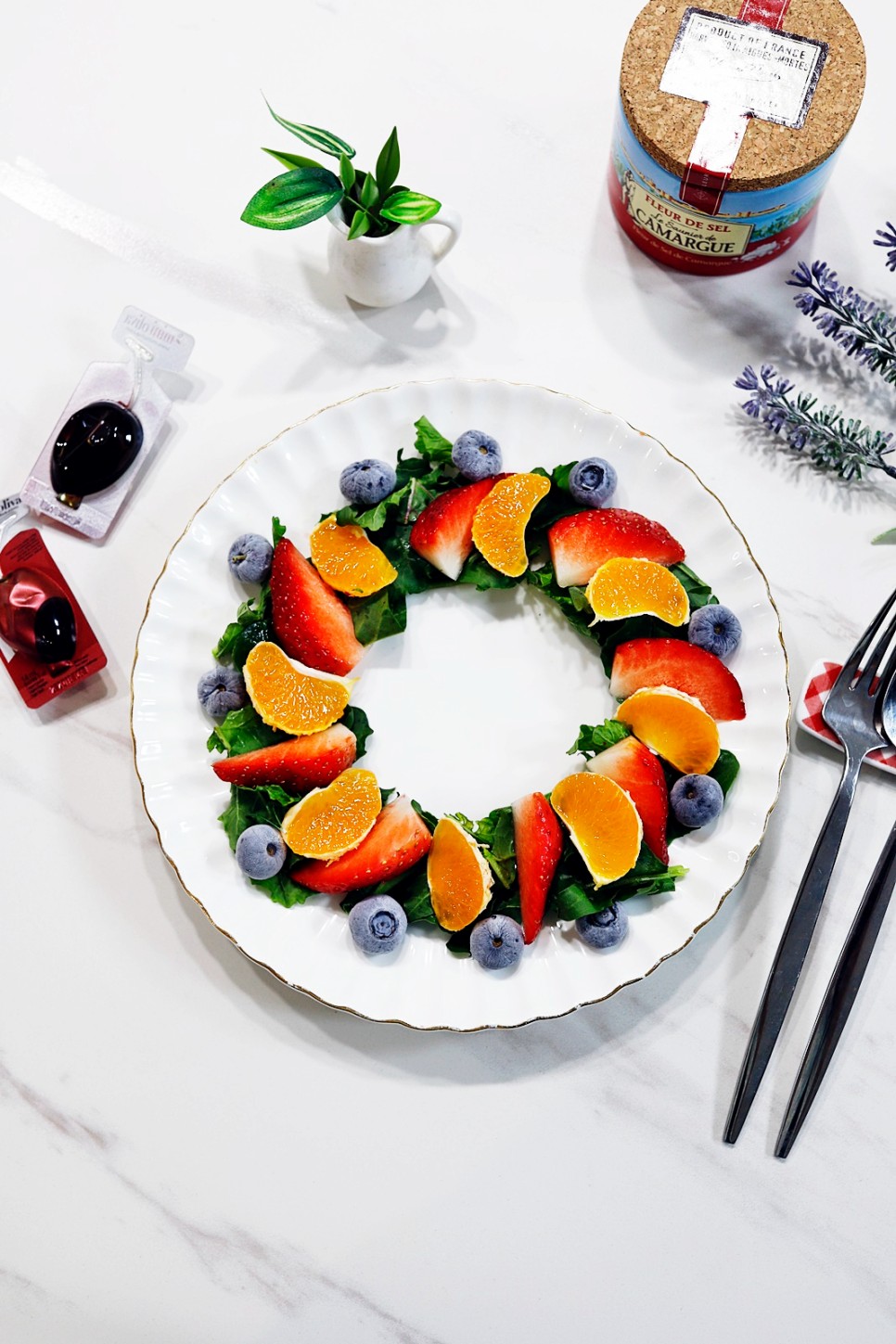 크리스마스 리스샐러드 만들기 딸기 루꼴라 블루베리 샐러드재료