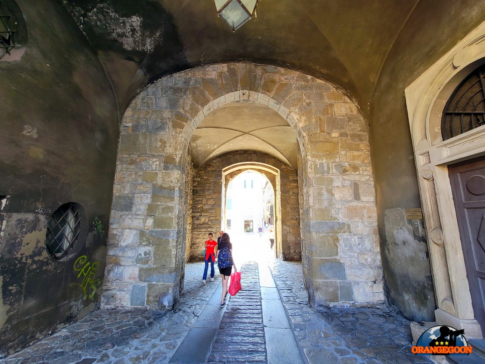 (이탈리아 베르가모 / 구 시가지 여행 #1) 중세시대의 풍경이 제대로 남아있는 베르가모 여행의 핵심 스팟 <산탈레산드로 기둥, 캄파넬라 탑, 시타델라 광장>