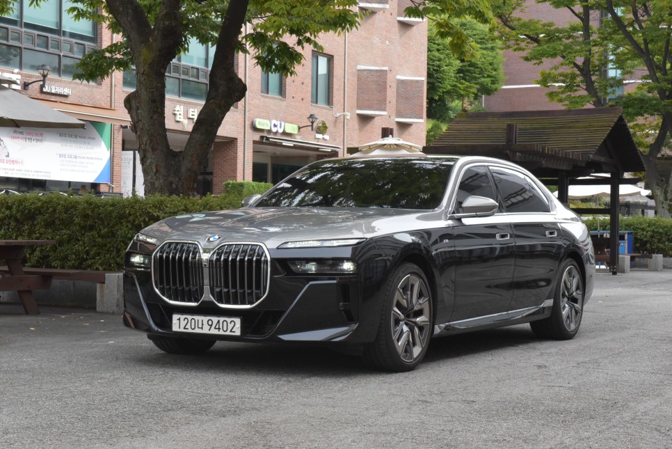 BMW 740i sDrive M 스포츠 패키지 이그제큐티브 패키지 시승기