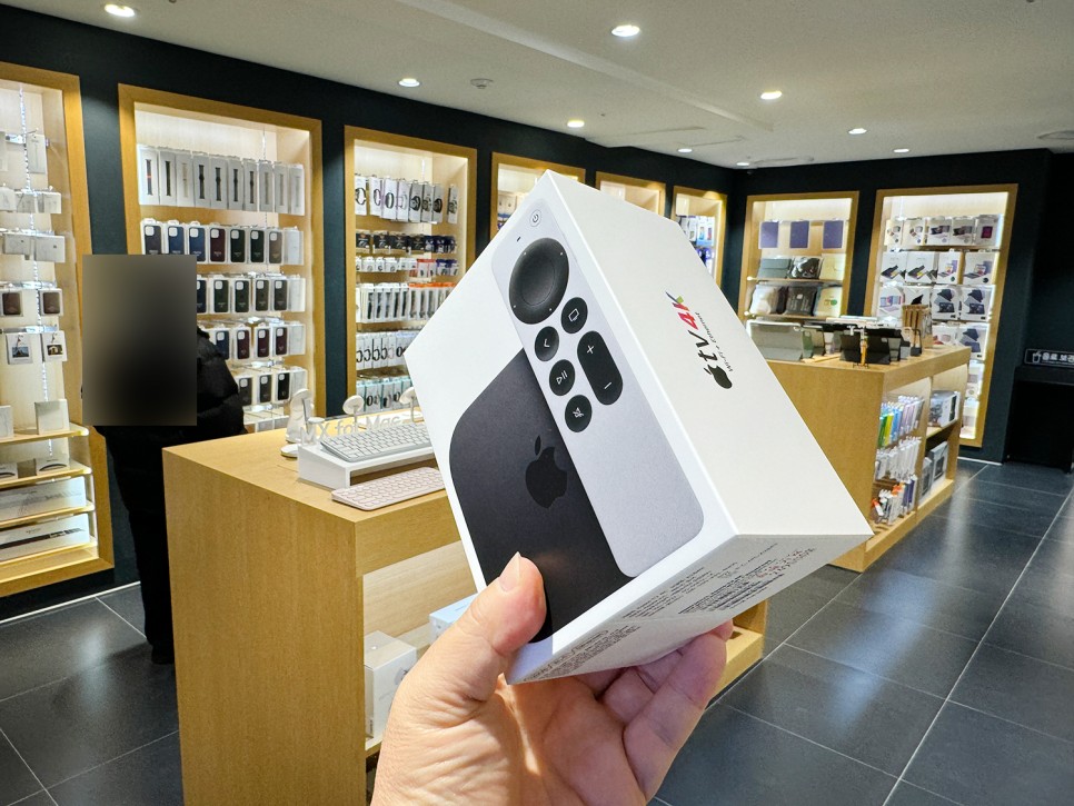 애플TV 4K 3세대 128G (A2843) / 고물 모니터의 스마트한 변신