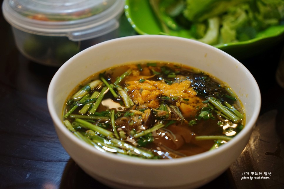 베트남 하이퐁 자유여행 쌀국수 맛집 바쿠 반다꾸어 게살국수