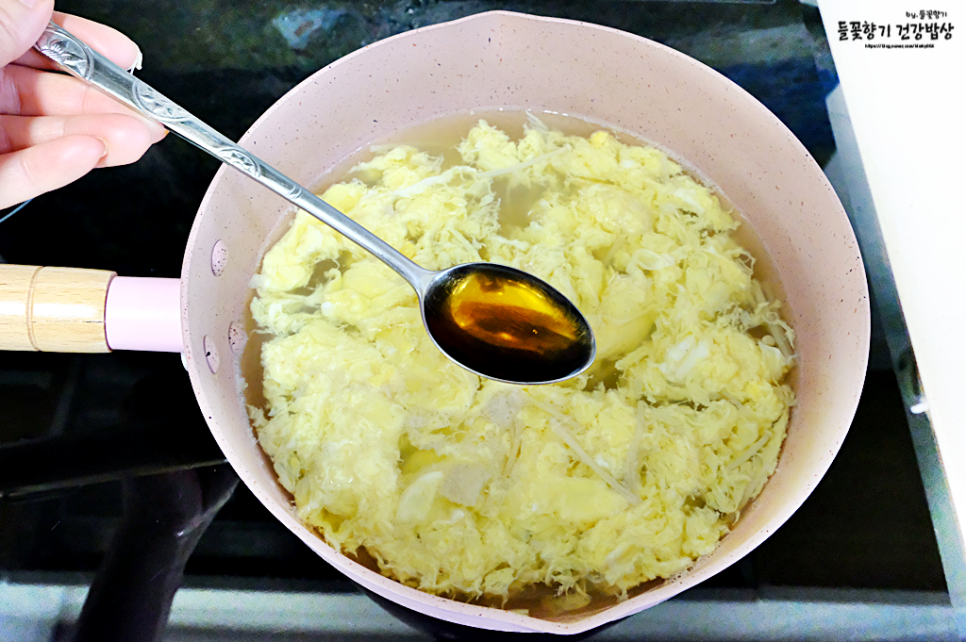 초간단 계란국 끓이는법 맑은 파 계란국 레시피 간단한 아침국