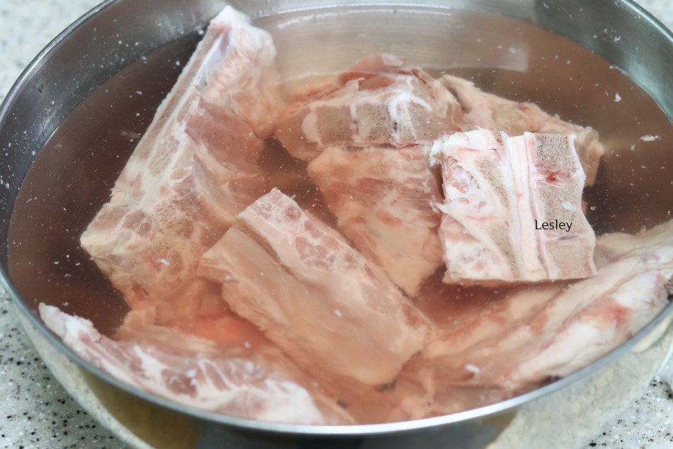 시래기 감자탕 끓이는법 돼지등뼈 뼈다귀 해장국 만들기 레시피 뼈해장국 만드는법